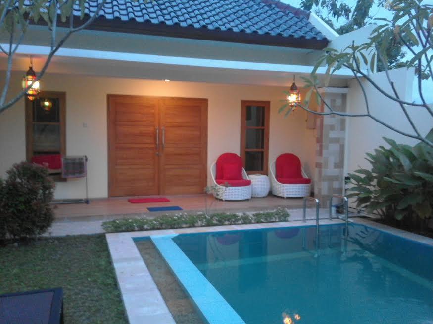 Villa Rosseno - Evelyn Private Pool And Garden Yogyakarta Exterior foto